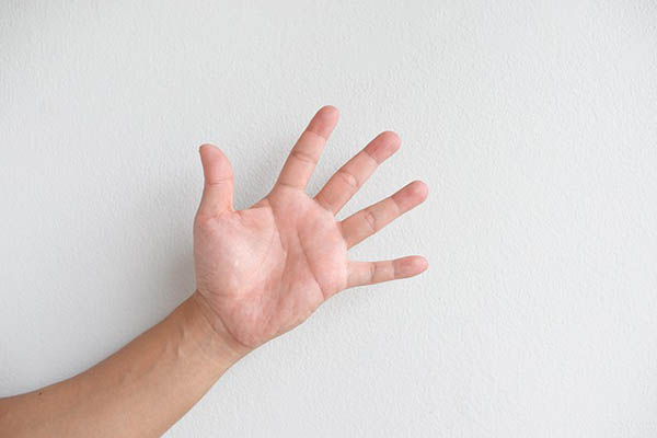 ¿Se puede pagar con la mano? Amazon dice que sí