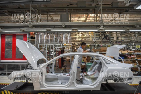Volkswagen invertirá 33,000 millones de euros en movilidad eléctrica para 2024