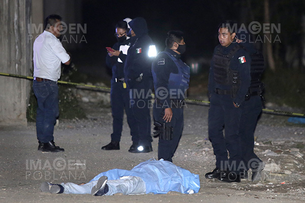 Lo asesinaron mientras esperaba su camión
