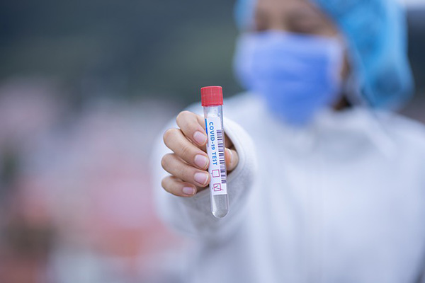 Rusia crea un dispositivo para detectar el coronavirus y otros 85 patógenos en el aire