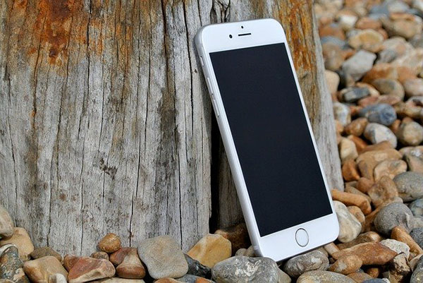 ¿Es posible rastrear un teléfono móvil si está apagado?