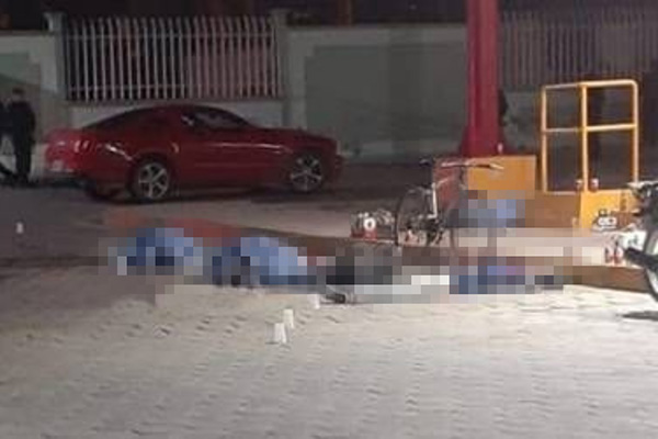 Acribillan a seis afuera de un Oxxo
