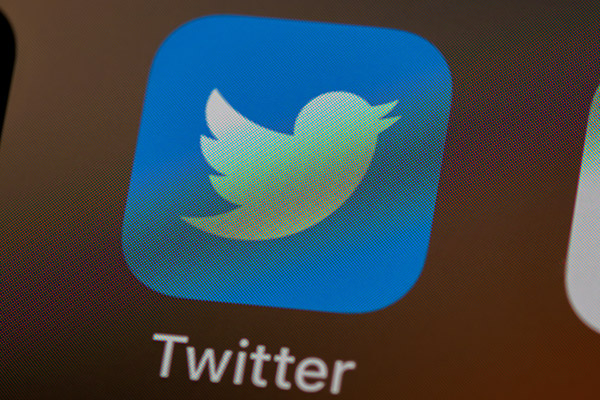 Twitter marca como engañosa la declaración de Trump de que es inmune al COVID-19