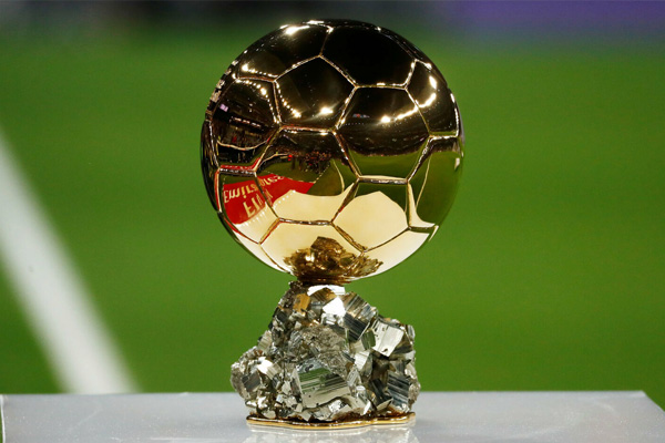 A falta de Balón de Oro, nominan en Francia al “Dream Team” del futbol