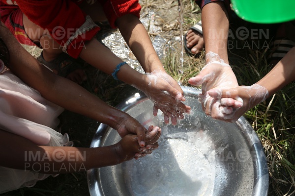 Tres mil millones carecen de instalaciones para lavado de manos en casa: Unicef
