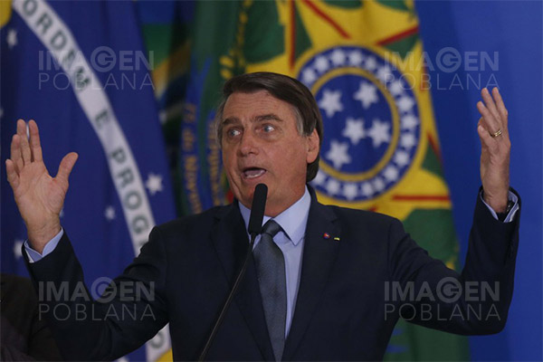 Bolsonaro descarta vacuna china: "el pueblo brasileño no será cobaya de nadie"