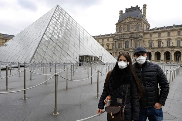 Médicos piden endurecer medidas en Francia tras repunte de contagios de COVID-19