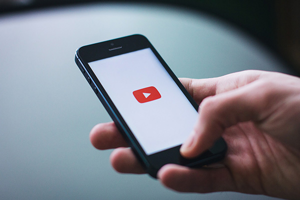 YouTube elimina canción de fans de futbol israelíes insultando a Mahoma