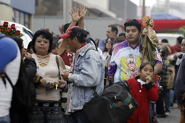 Celebraciones religiosas, riesgo de contagio de COVID-19: Barbosa