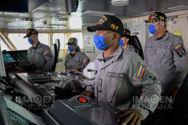 Refinería de Venezuela fue atacada con un misil a distancia, según autoridades