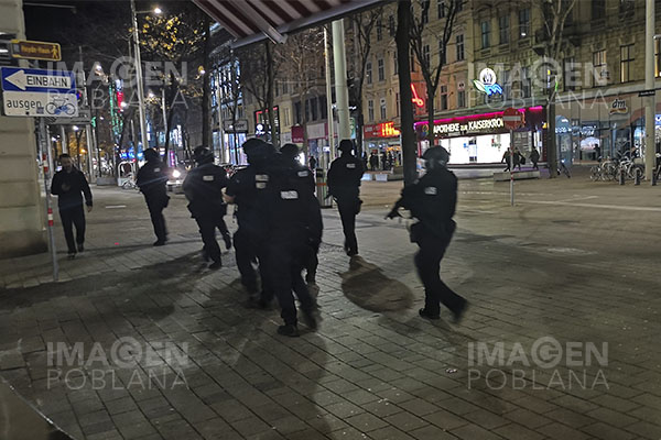 Viena se queda en suspenso mientras la Policía persigue a los terroristas
