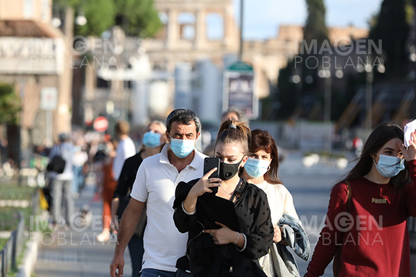 Italia reporta la cifra más alta de decesos diarios por covid-19 desde mayo