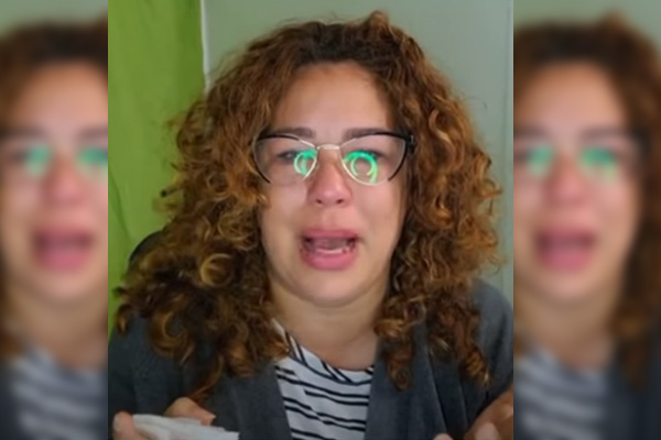 Maestra rompe en llanto y exhibe desinterés de alumnos: “No les interesa aprender”