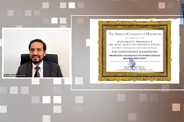 Otorga The Americas Conference of Universities reconocimiento a Alfonso Esparza