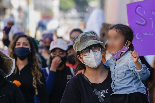 Mujeres, las principales afectadas por pobreza y precariedad laboral postpandemia