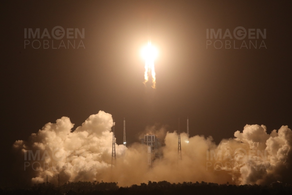 China envía nave la luna, es la primera misión en décadas
