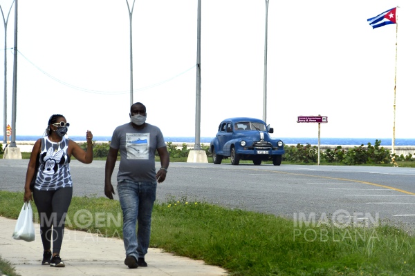 Cierre de operaciones de Western Union en Cuba daña a familias