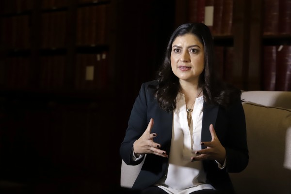 Pide Claudia Rivera compromiso a favor de las mujeres