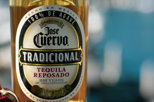 México prepara las armas para defender al tequila a nivel internacional