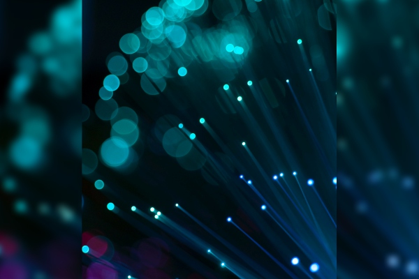 Rayos de luz, la apuesta para llevar internet de alta velocidad a sitios remotos