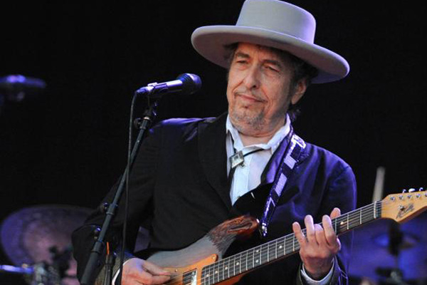 Bob Dylan vende su catálogo completo de canciones a Universal Music por 300 mdd