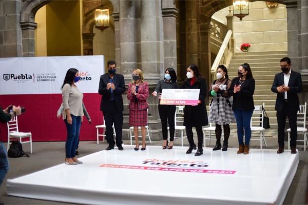 Ayuntamiento impulsa autonomía de mujeres mediante capacitación laboral