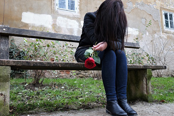 Por pérdida de tiempo, mujer demanda a su novio tras 8 años de relación