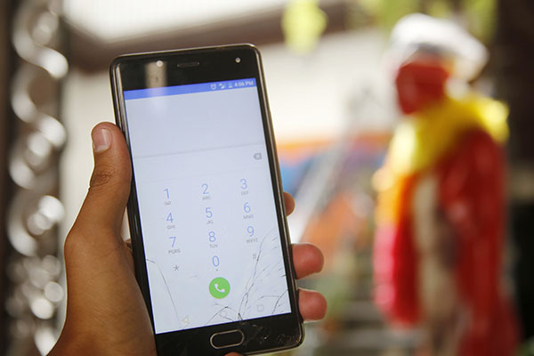 Pese a fracasos anteriores, buscan revivir registro de celulares