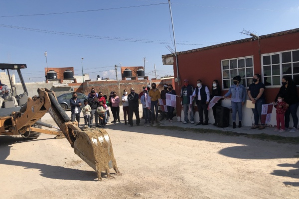Mario de la Rosa encabeza inicio de nueva obra de drenaje en Amozoc