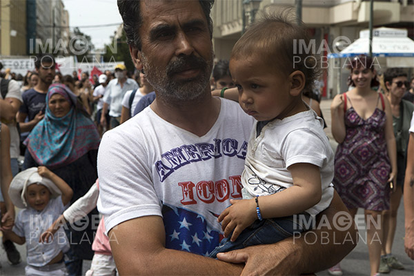 Cierre de fronteras por covid-19 aumenta el tráfico de personas, dice OIM