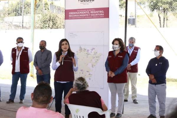 Ayuntamiento avanza en el asesoramiento para regularización de colonias