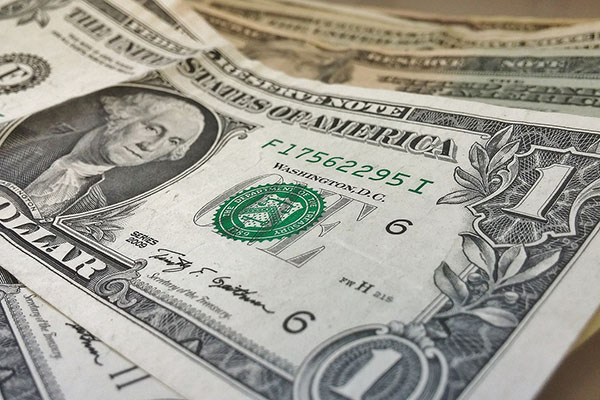 Banxico extiende intercambio con la FED de EU por $60,000 millones