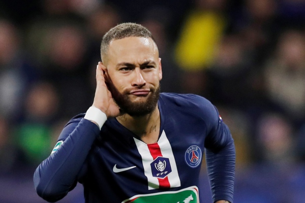 Neymar recibe ola de críticas por organizar fiesta para 500 invitados