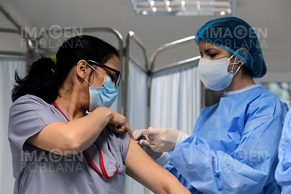 Se reportan casos “extremadamente raros” de anafilaxia por vacuna contra COVID-19
