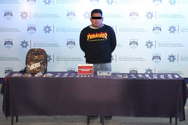 Detenido “el Chayanne”, narcomenudista a las órdenes de “la Vicky”