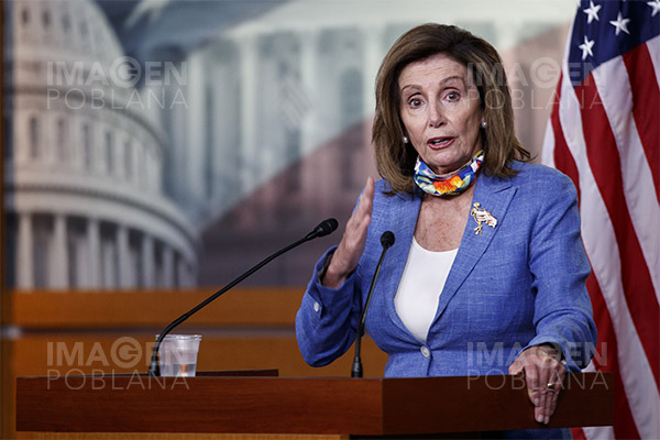 Pelosi afirma que habló con jefe militar para evitar que Trump acceda a códigos nucleares