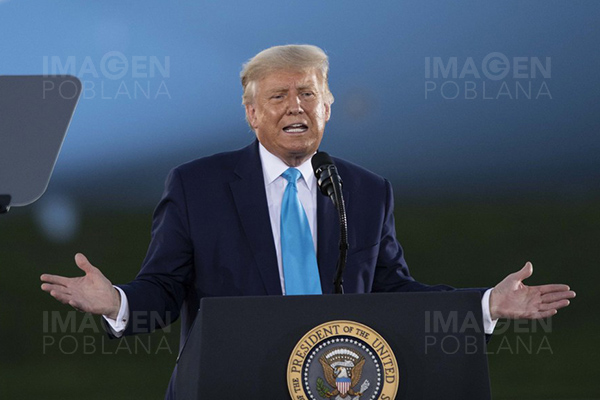 Trump pide a estadounidenses bajar tensiones luego de reportes sobre nuevas movilizaciones