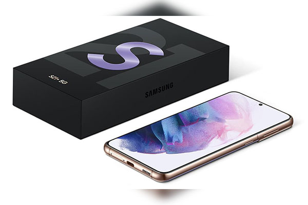 Se burló de Apple, pero Samsung lanza su serie de Galaxy S21 sin accesorios