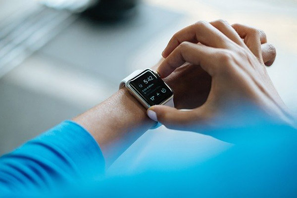 Tu smartwatch puede saber que tienes el COVID-19 días antes de que lo sepas tú
