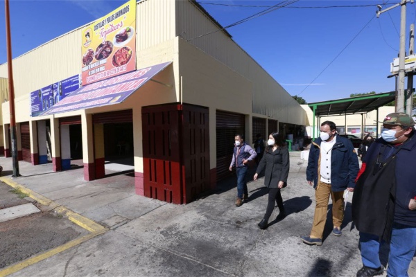 Ayuntamiento de Puebla avanza 69% en rehabilitación de mercados