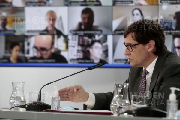 Madrid aumenta toque de queda y prohíbe reuniones en casas ajenas