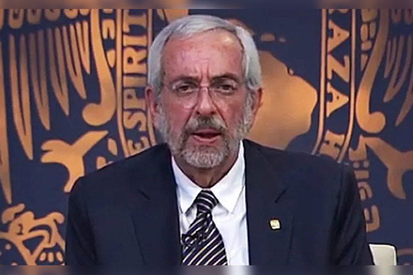 Rector de la UNAM afirma que servicios de salud de México están rebasados