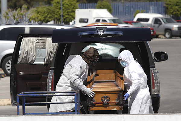 INEGI reporta 68.7% más muertes por COVID en México que la Secretaría de Salud