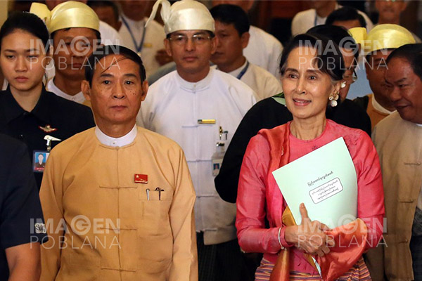 La Asean llama a Birmania a entablar diálogo nacional