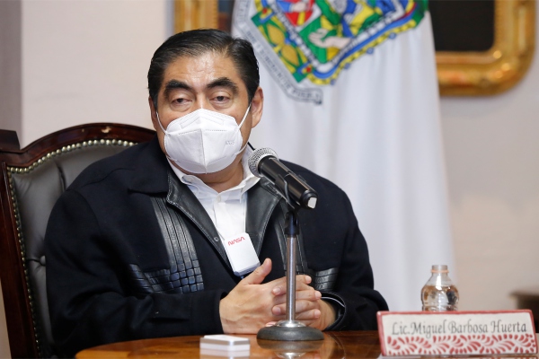 Pide Barbosa a estudiantes dar continuidad a clases en línea y por televisión