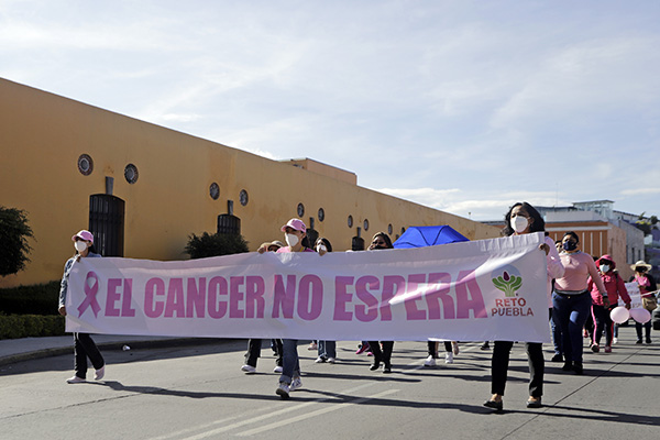 Lucha contra el cáncer, eclipsada por pandemia de COVID-19