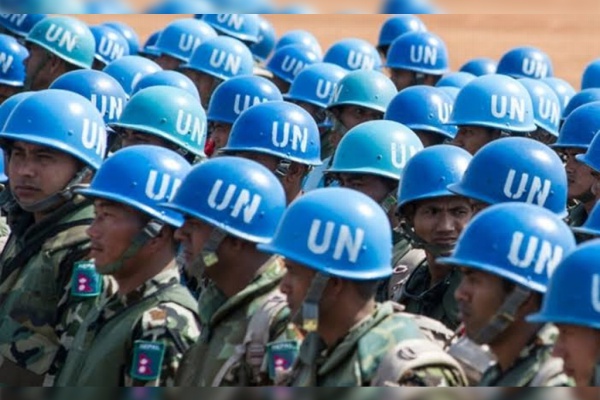 Al menos 12 cascos azules y tres civiles de la ONU murieron en ataques en 2020