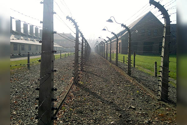 Exguardia nazi de 100 años podría ser llevado a juicio acusado de miles de muertes
