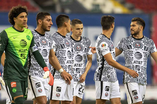América es carne de memes tras castigo por alineación indebida de Federico Viñas