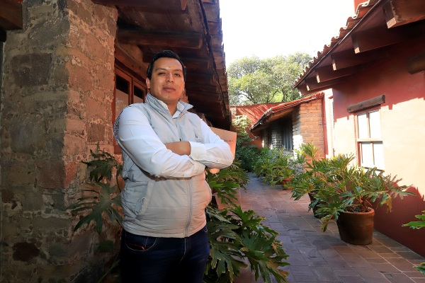 Jorge Villalobos, forjando un futuro en el servicio público